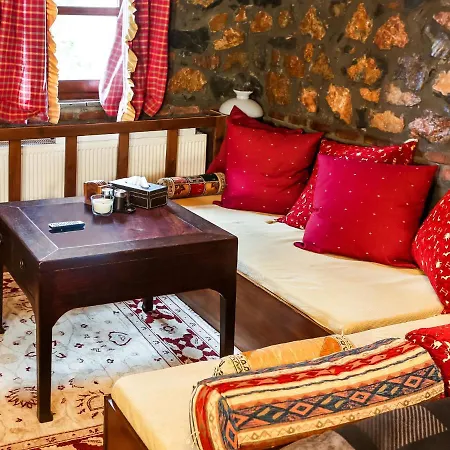 Exotic Holiday In Pella With Garden Prázdninový dům Edessa